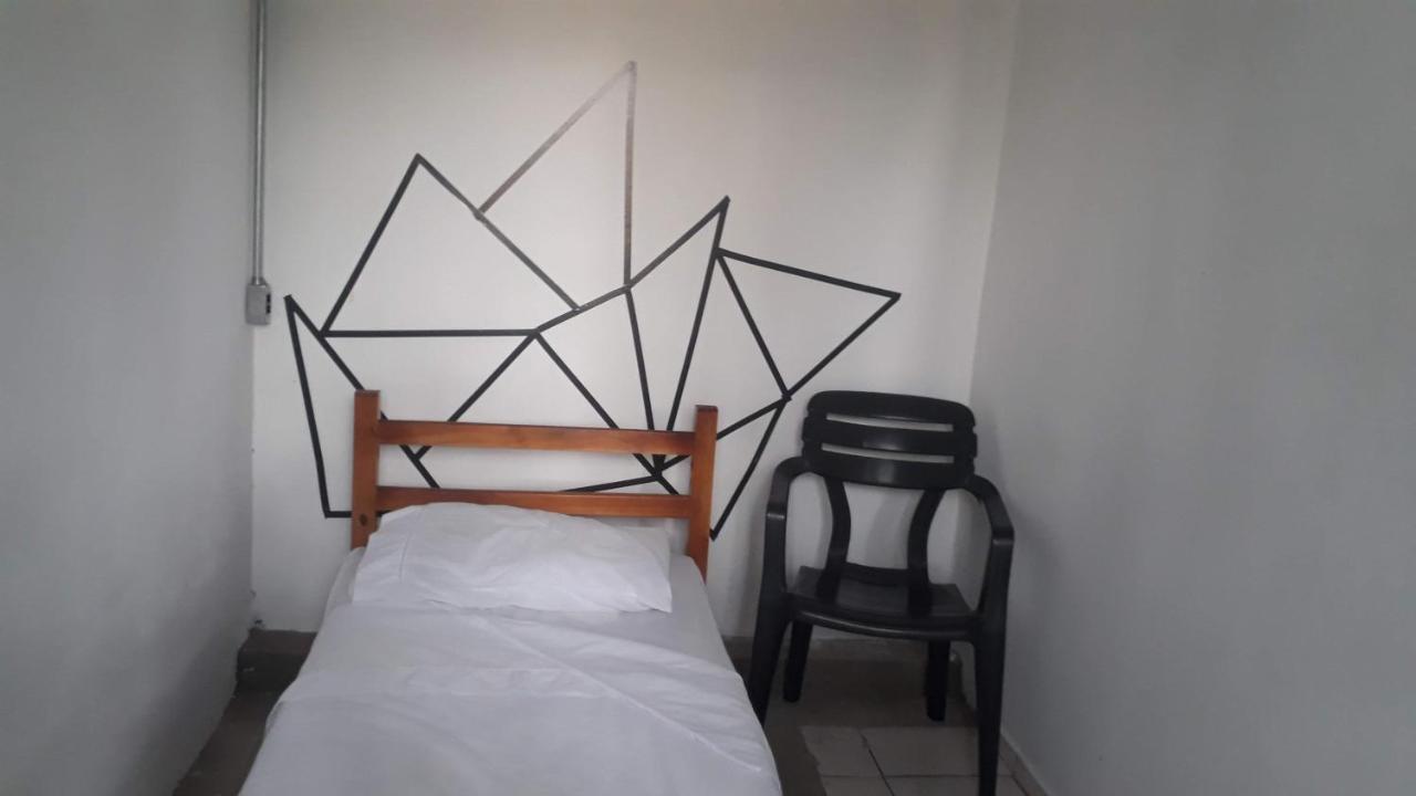 Hola Hostel Faria Lima São Paulo Ngoại thất bức ảnh